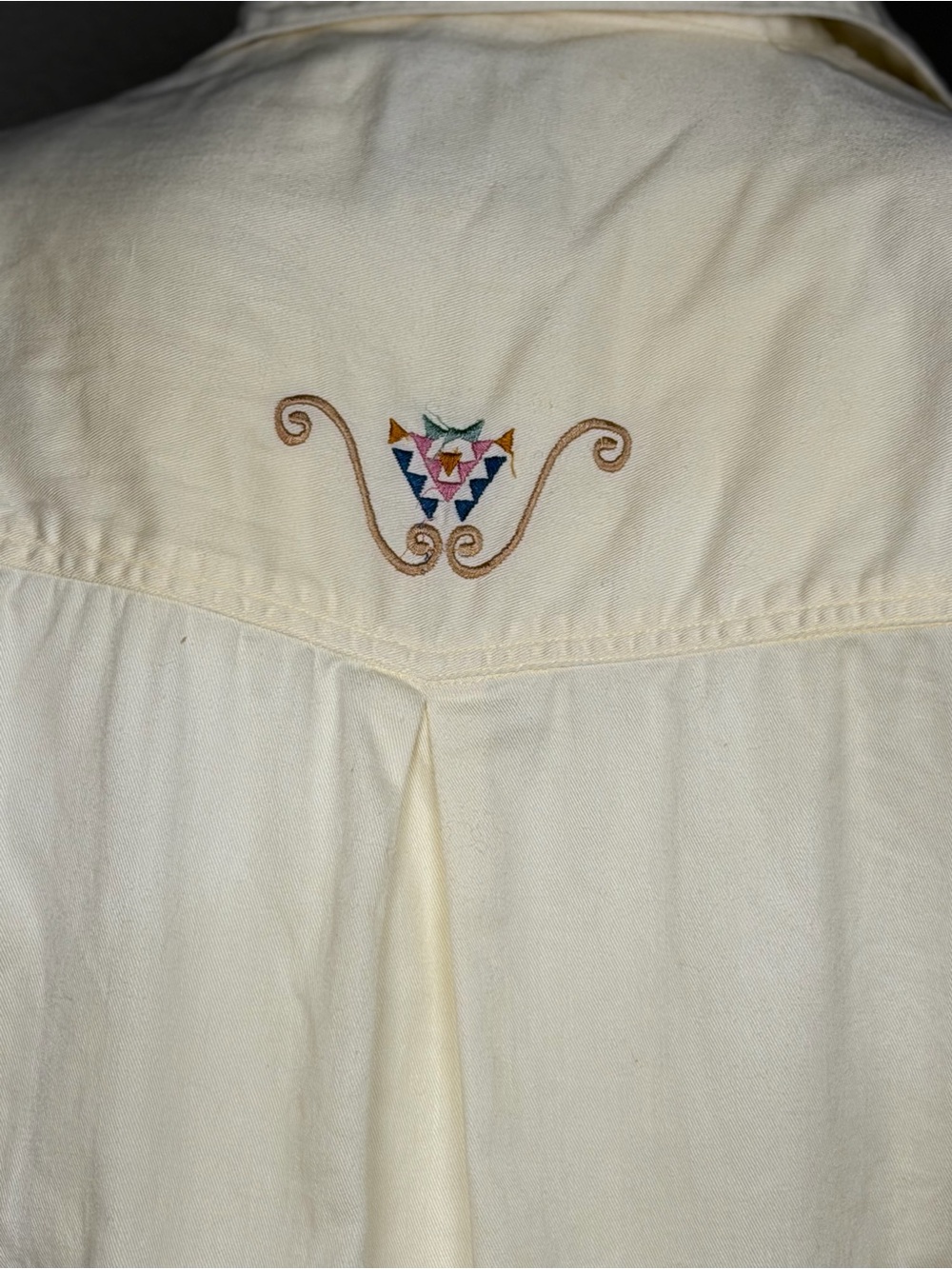 Vintage Wrangler Western Wear Embroidered Southwestern Button Down Ivory Medium - Picture 10 of 14